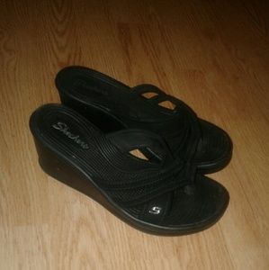 Skechers Wedge Sandals. Size:7
